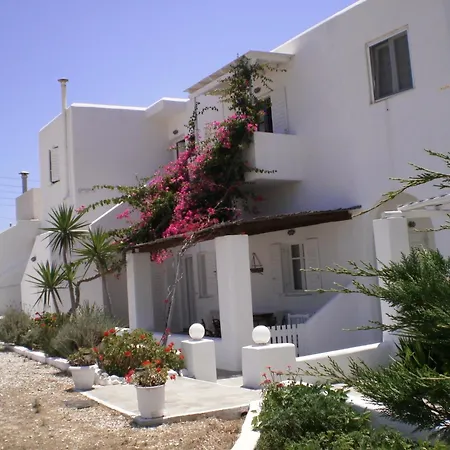 Appartamento Paros Rita