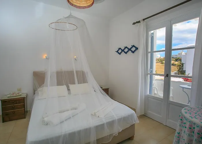 Апартаменты Paros Rita *